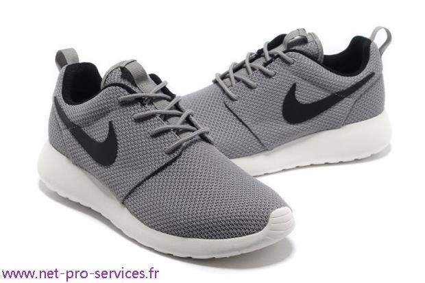 nike rosh run homme pas cher nike rosh run homme pas cher